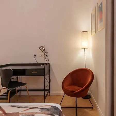 Moderno E Silenzioso A Trastevere Hébergement de vacances