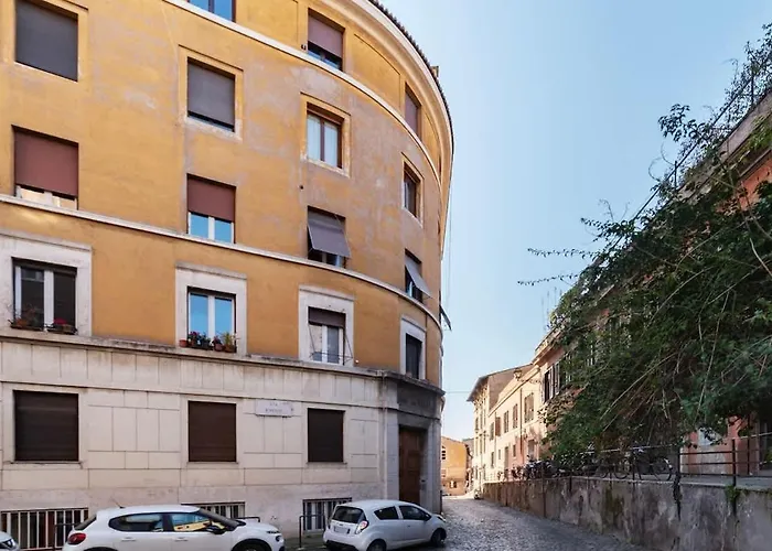 Moderno E Silenzioso A Trastevere * Rome