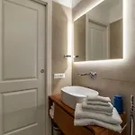 度假居 Moderno E Silenzioso A Trastevere 罗马